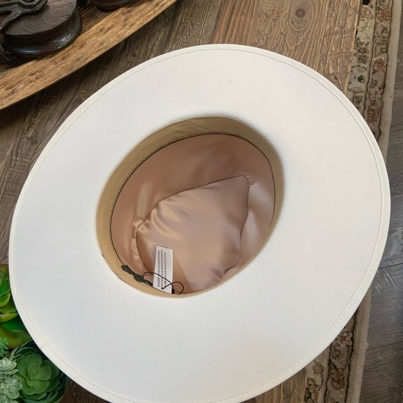 BILLIE-Ivory Ultra Structured Wool Rancher… - Picture 13 of 14